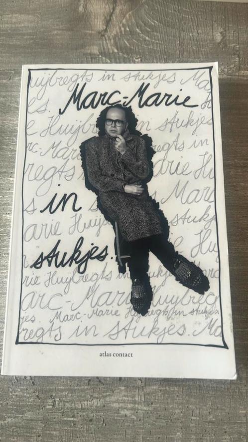 Marc-Marie Huijbregts - In stukjes, Boeken, Overige Boeken, Zo goed als nieuw, Ophalen of Verzenden