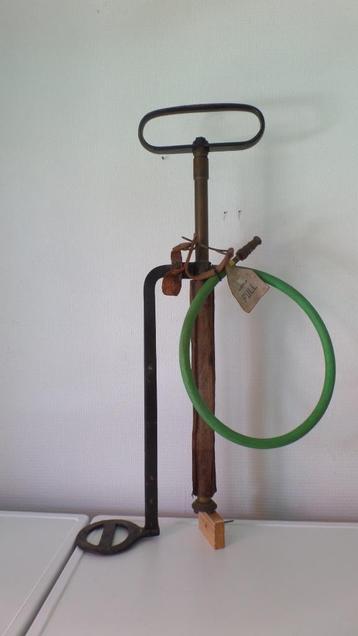 Stijgbeugel pomp, SIGMUND PUMP GB Ltd, WWII-(#8449) beschikbaar voor biedingen