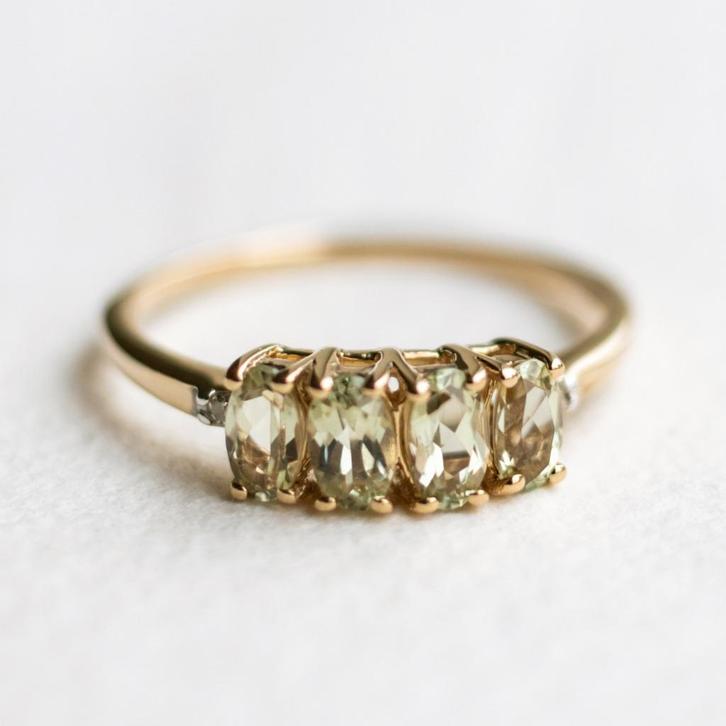 10K gouden cluster ring met Prasioliet & diamant 18, Sieraden, Tassen en Uiterlijk, Ringen, Zo goed als nieuw, Dame, Goud, Goud