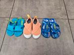 Slippers en waterschoenen maat 29-30 5-6Y (alles in 1 koop), Ophalen, Jongen of Meisje, Overige typen, Zo goed als nieuw