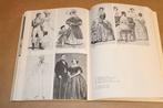 8 Eeuwen Kostuum — Westeuropees Costuum [1967], Ophalen of Verzenden, Gelezen, Mode algemeen