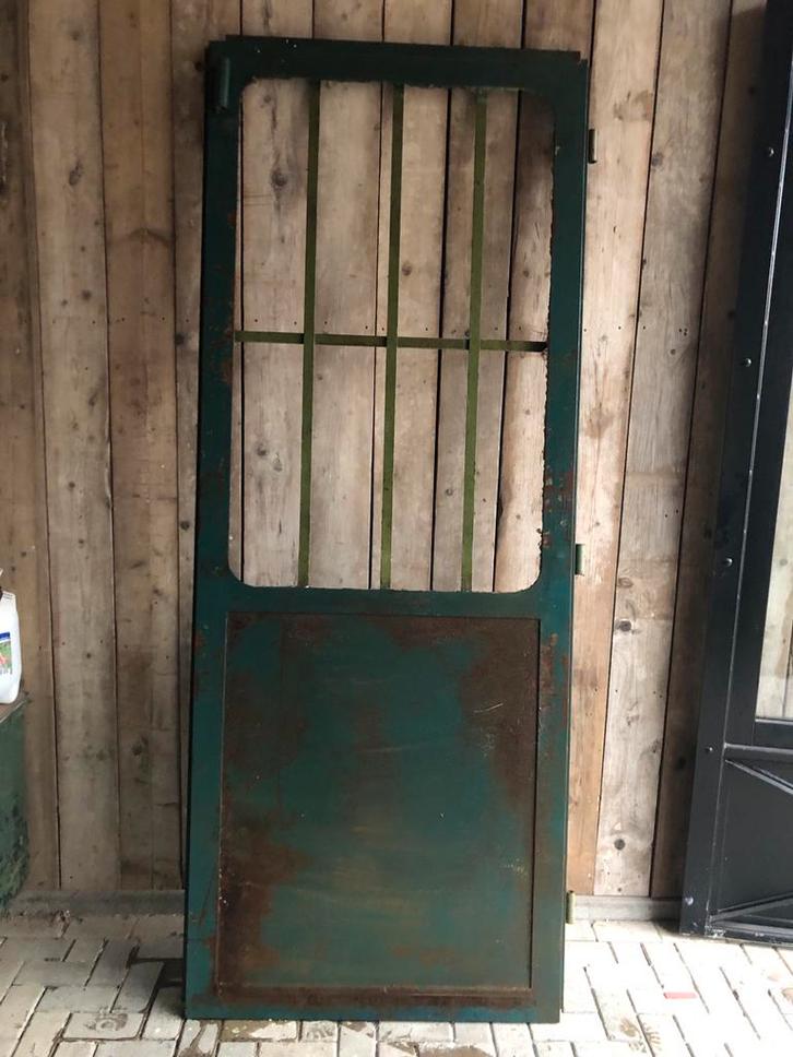 3 Stalen Garagedeuren - Flexibel te gebruiken, Doe-het-zelf en Verbouw, Deuren en Horren, Gebruikt, Garagedeur, 215 cm of meer