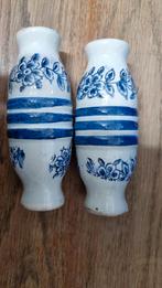 2 ANTIEKE HANDVATEN BLAUW PORSELEIN VAN KOPEREN KETEL, Antiek en Kunst, Ophalen of Verzenden
