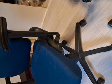 Ergonomische bureaustoel  beschikbaar voor biedingen