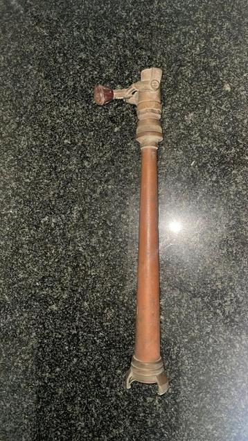 Koperen brandslang spuitstuk beschikbaar voor biedingen