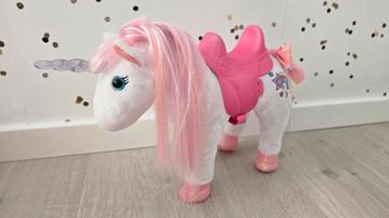 Baby born unicorn beschikbaar voor biedingen