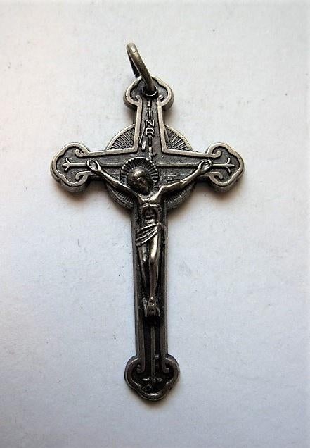 Kruisje, crucifix zilver of verzilverd - Italy (8043), Ophalen