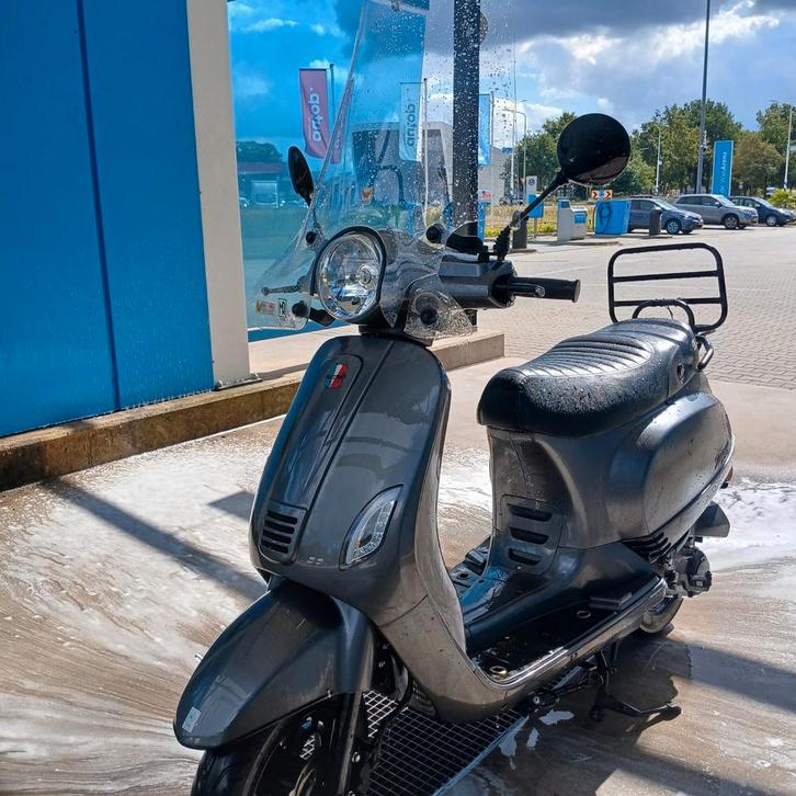 GTS Toscana, Fietsen en Brommers, Scooters | Overige merken, Gebruikt, Maximaal 45 km/u, Benzine, Ophalen of Verzenden