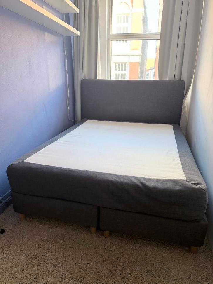 Amsterdam-Jordaan!!! Ikea Dunvik - Compleet bed, Huis en Inrichting, Slaapkamer | Bedden, Gebruikt, Tweepersoons, 160 cm, 200 cm