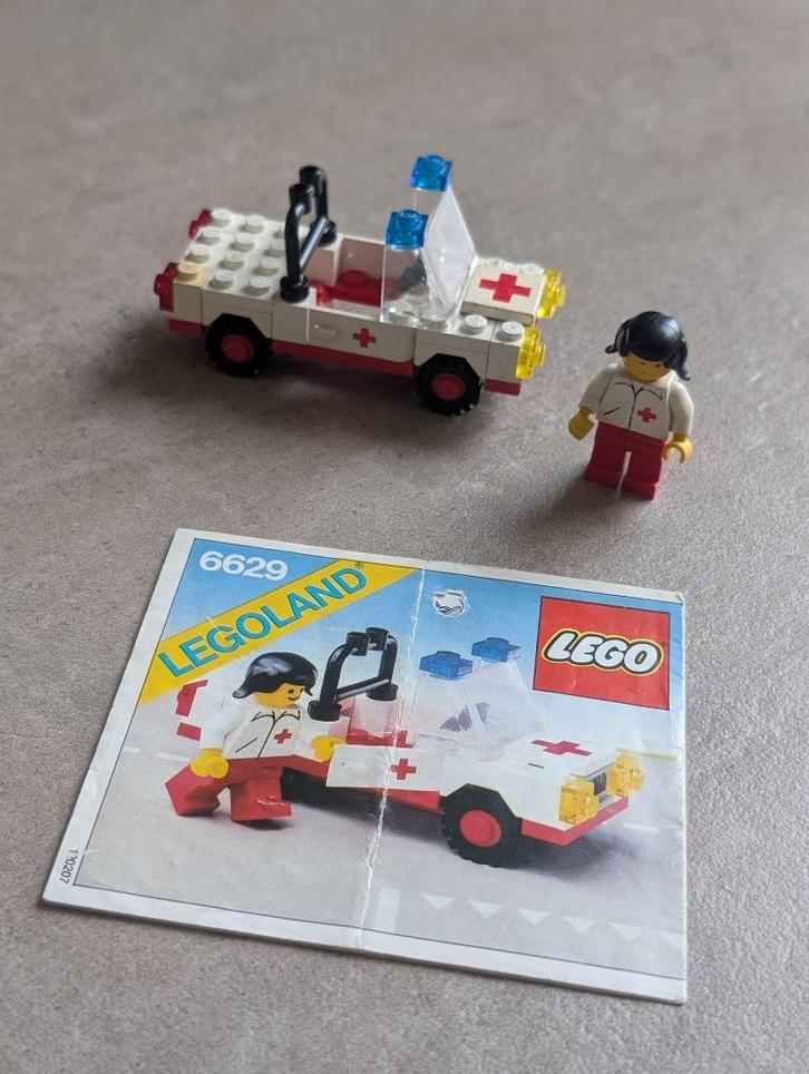 Vintage Lego 6629 ambulance, Kinderen en Baby's, Speelgoed | Duplo en Lego, Zo goed als nieuw, Lego, Complete set, Ophalen