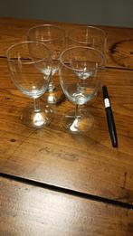 4 wijn glaasjes, Ophalen, Zo goed als nieuw