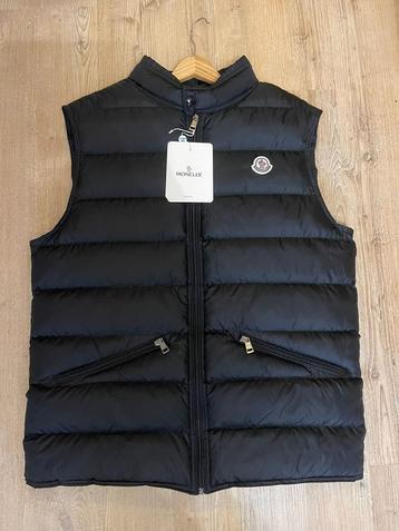 Heren bodywarmer maat M beschikbaar voor biedingen