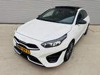 Kia ProCeed 1.5 T-GDi GT-PlusLine Demoauto | KM-stand kan ie, Auto's, Gebruikt, Euro 6, 4 cilinders, 610 kg