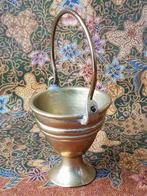 Mooi antiek koper wijwater vaatje uit Engeland 15,8 cm., Antiek en Kunst, Antiek | Koper en Brons, Ophalen of Verzenden, Koper