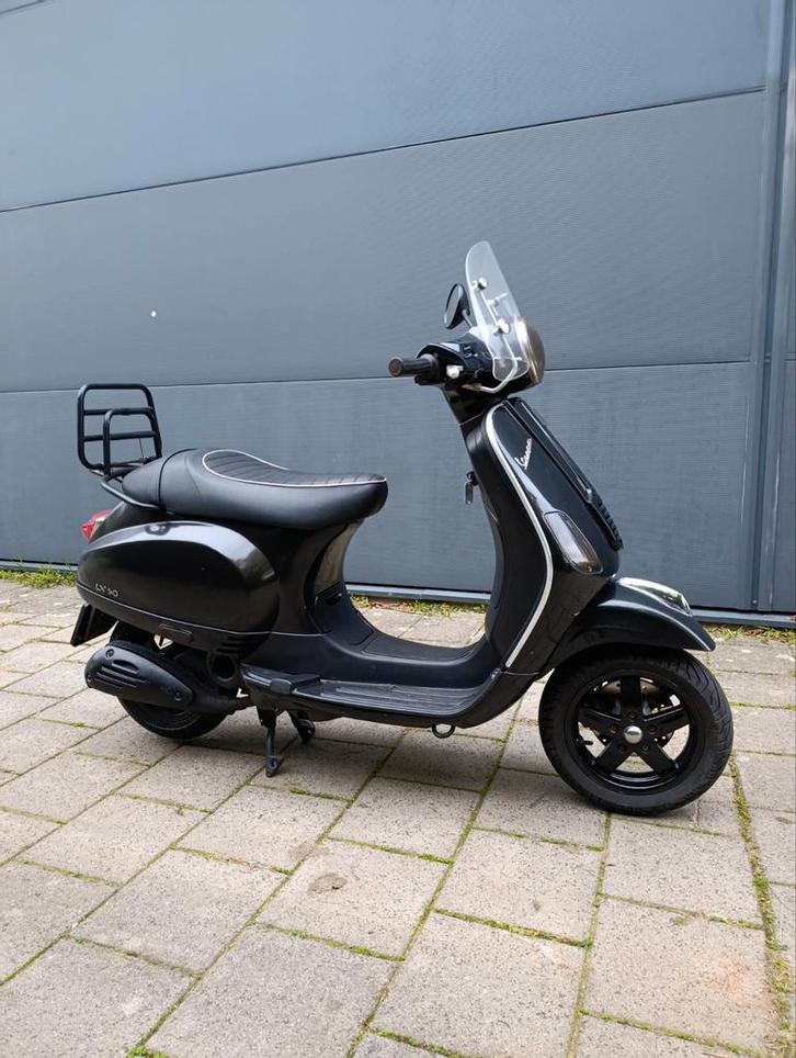 Vespa lx 50cc 2t compleet zonder blok!, Fietsen en Brommers, Scooters | Vespa, Gebruikt, Vespa LX, Benzine, Ophalen