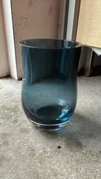 Zware glazen vaas., Glas, Blauw, Zo goed als nieuw, Ophalen