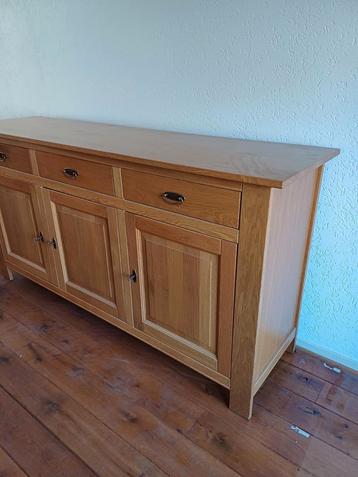 Dressoir  beschikbaar voor biedingen