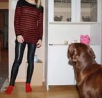 Legging van imitatieleer met rode imitatieleren kouse, Zwart, Maat 46/48 (XL) of groter, Nieuw, Ophalen of Verzenden