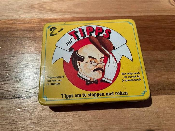 Mr. Tipps Sigarettendoosje 'Niet Roken' 1979, Verzamelen, Speldjes, Pins en Buttons, Gebruikt, Speldje of Pin, Overige onderwerpen