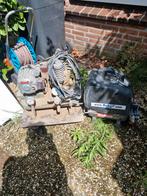 2 compressors, Doe-het-zelf en Verbouw, Compressors, 100 liter of meer, Ophalen of Verzenden, Gebruikt, 6 tot 10 bar