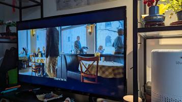 1080p HD TV - HKC, 43inch beschikbaar voor biedingen