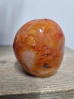 Sculptuur van Carneool, Verzamelen, Mineralen en Fossielen, Ophalen of Verzenden, Mineraal