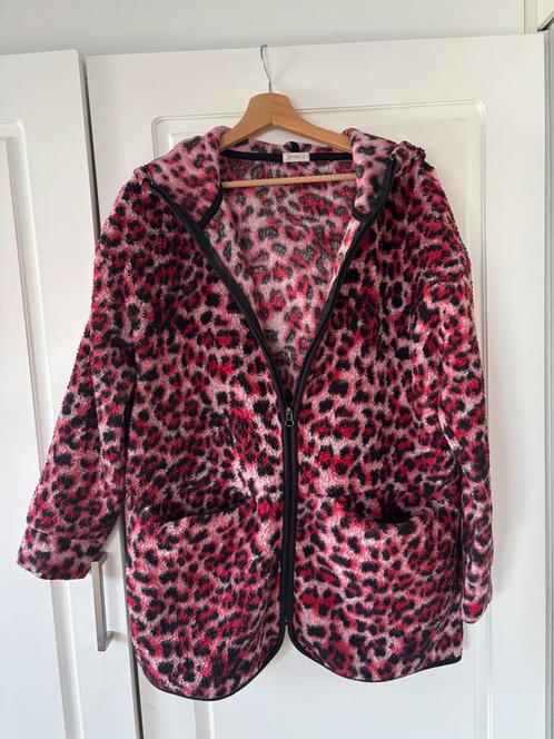 Zachte panter fleece jas - Livera (maat L), Kleding | Dames, Grote Maten, Zo goed als nieuw, Jas of Mantel, Roze, Ophalen of Verzenden
