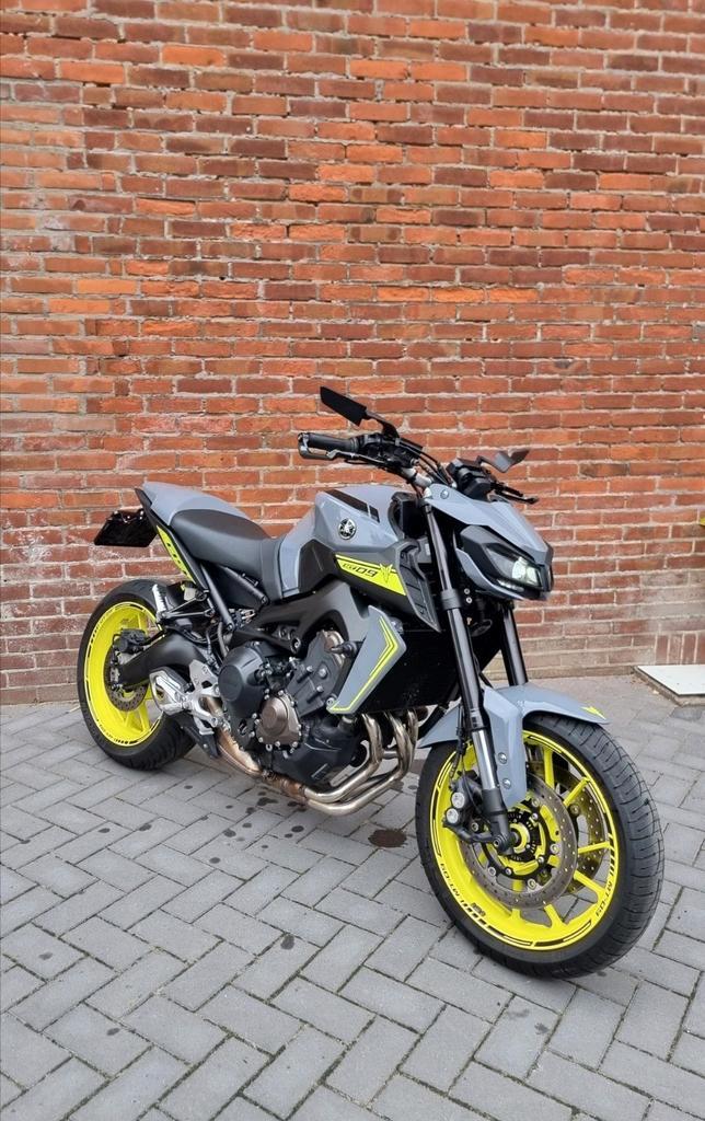 Yamaha MT09| quickshifter| handvatverwarming, Motoren, Onderdelen | Yamaha, Nieuw, Ophalen of Verzenden