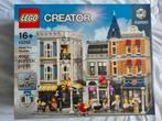 Lego 10255 Assembly Square, Kinderen en Baby's, Speelgoed | Duplo en Lego, Ophalen of Verzenden, Nieuw