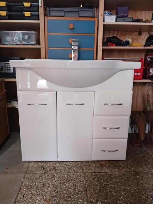 Badkamer compleet hoogglans, Huis en Inrichting, Badkamer | Badkamermeubels, Zo goed als nieuw, Overige typen, Minder dan 100 cm