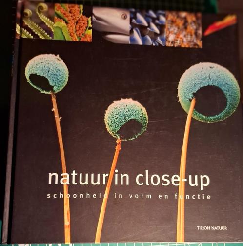 Richard Jones - Natuur In Close-Up, Boeken, Natuur, Zo goed als nieuw, Natuur algemeen, Ophalen of Verzenden