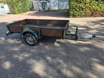 Anhanger zelfbouw met stalen bodem  beschikbaar voor biedingen