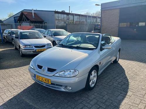 Renault Mégane Cabrio 1.6-16V Sport Way, Auto's, Renault, Bedrijf, Te koop, Mégane, ABS, Airbags, Airconditioning, Bluetooth, Centrale vergrendeling