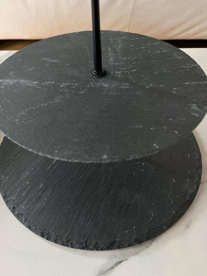 Leisteen etagere  nieuw in doos 3 laags, Huis en Inrichting, Woonaccessoires | Etagères, Nieuw, Ophalen