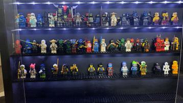 ninjago poppen beschikbaar voor biedingen