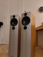 Q Acoustics 1030 Standing Speakers, Ophalen, Zo goed als nieuw, Front, Rear of Stereo speakers, Overige merken