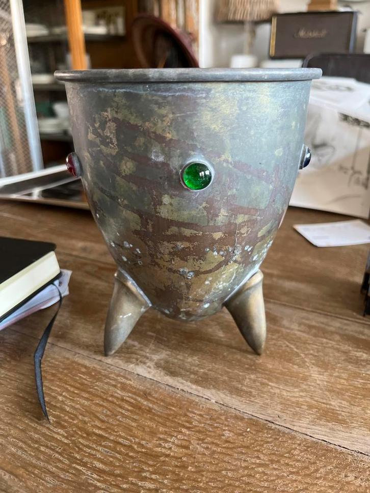 Vintage Messing pot op poten met glazen stenen, Antiek en Kunst, Antiek | Koper en Brons, Ophalen of Verzenden