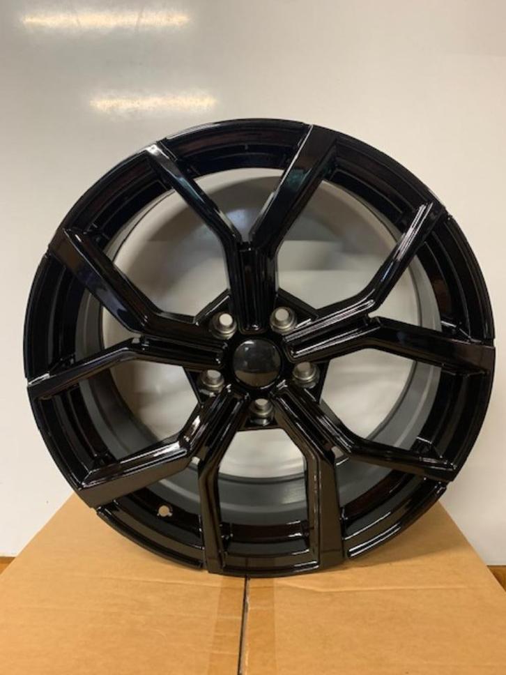 19"Velgen FARO Look 5x112 NIEUW Golf 5 6 7 8 Caddy, Auto-onderdelen, Banden en Velgen, Velg(en), Zomerbanden, 19 inch, 235 mm