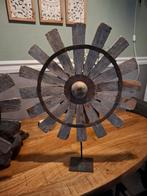 Houten Wiel Decoratie op Standaard - Rustiek, Huis en Inrichting, Woonaccessoires | Overige, Ophalen of Verzenden, Zo goed als nieuw