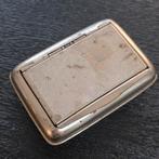 Antieke metalen snuifdoos / tabaksdoos vintage, Verzamelen, Rookartikelen, Aanstekers en Luciferdoosjes, Ophalen of Verzenden