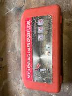 Zelfnivellerende Laser met Statief & Koffer, Doe-het-zelf en Verbouw, Meetapparatuur, Ophalen of Verzenden, Gebruikt, Licht