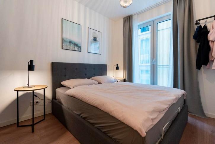 IKEA GVARV Bed 160x200 met opbergruimte, Huis en Inrichting, Slaapkamer | Bedden, Gebruikt, Tweepersoons, 160 cm, 200 cm, Stof