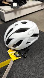 Oakley Aro5 wielerhelm nieuw maat L, Fietsen en Brommers, Fietsaccessoires | Fietshelmen, B, Nieuw, Ophalen of Verzenden, H