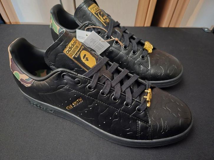 Adidas Bape X Stan Smith 43 nieuw limited edition 30th year, Kleding | Heren, Schoenen, Nieuw, Wit, Ophalen of Verzenden