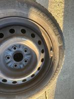 Toyota Previa 2005 Stalen velgen met winterbanden, Auto-onderdelen, Banden en Velgen, Ophalen, Gebruikt, Banden en Velgen, 17 inch