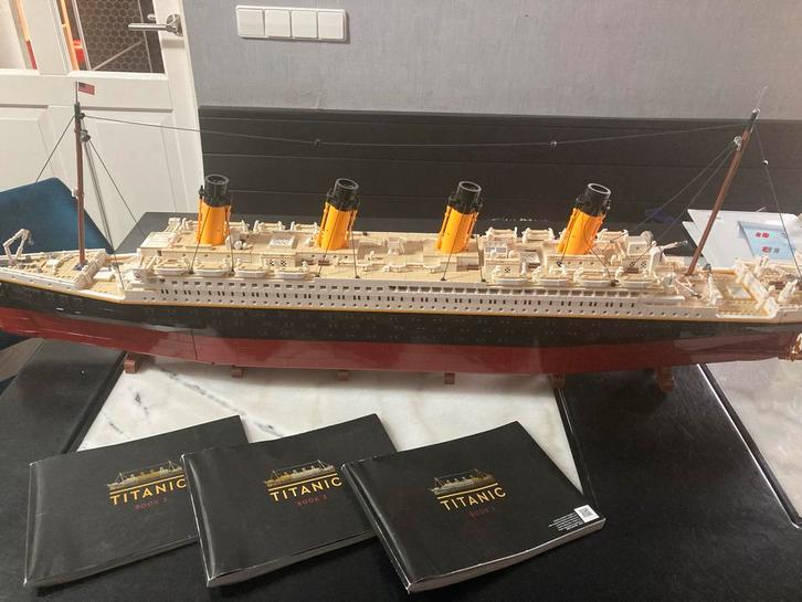 Lego Titanic - Compleet met doos en boekjes!, Hobby en Vrije tijd, Modelbouw | Boten en Schepen, Zo goed als nieuw, Groter dan 1:32
