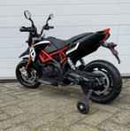 Aprilia Tuono V4 12v motor Leer / MP3 AUX/ Verlichting NIEUW, Kinderen en Baby's, Speelgoed | Buiten | Voertuigen en Loopfietsen