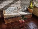 Vintage rotan bank, Huis en Inrichting, Banken | Sofa's en Chaises Longues, 150 tot 200 cm, Riet of Rotan, Minder dan 75 cm, Gebruikt