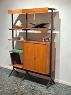 Vintage Midcentury Minimalistisch Modulair Wandsysteem Teak, Gebruikt, Ophalen of Verzenden, Minder dan 150 cm, Metaal