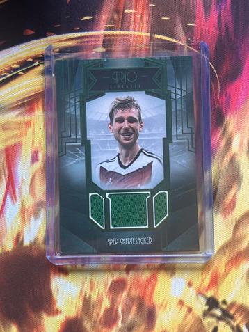 Futera unique world football Per Mertesacker 11/15 beschikbaar voor biedingen